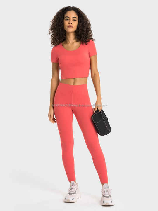 Back design built-in bra Tee