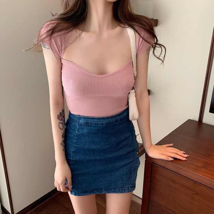 Main Character Built-in Bra Top 🖤