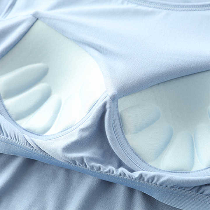 Everyday tee with built-in bra