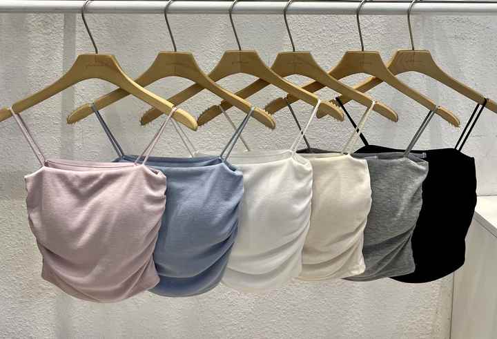 Tiny straps, major slay built-in bra top